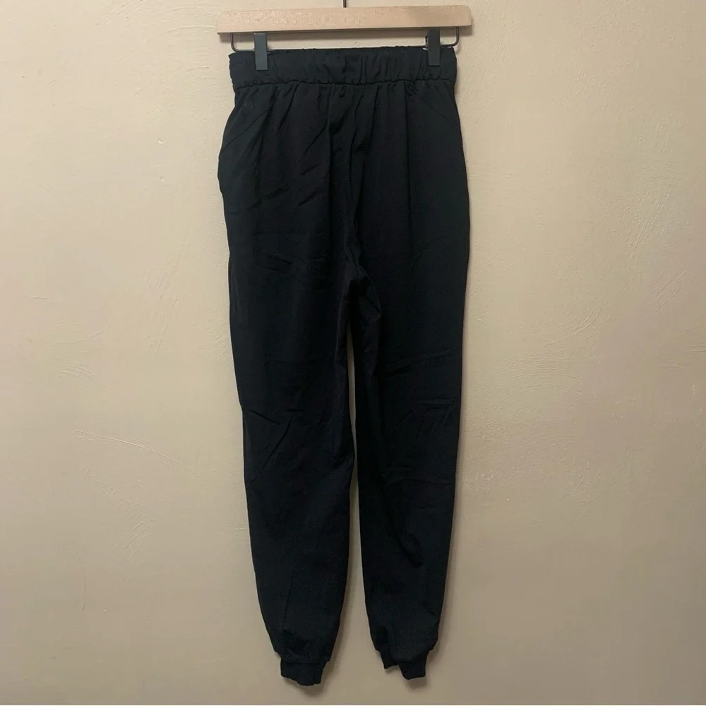 Lululemon Stretch High-Rise Jogger Size 4 Black W5DQDS